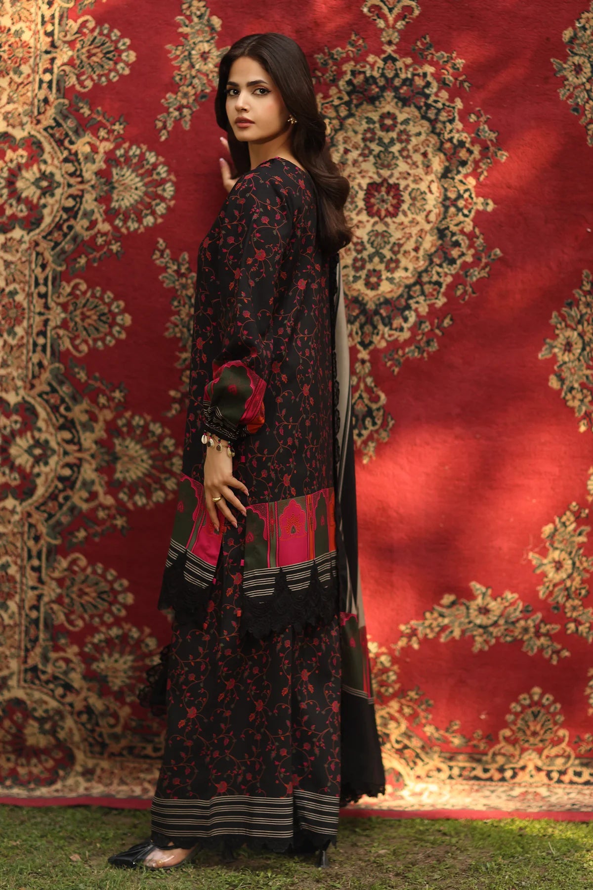 3-PC Unstitched Embroidered Linen Collection